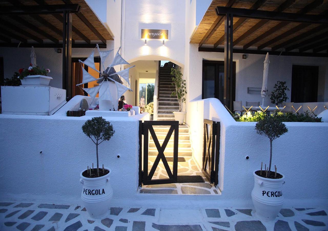 Pergola Aparthotel Livádi Kültér fotó