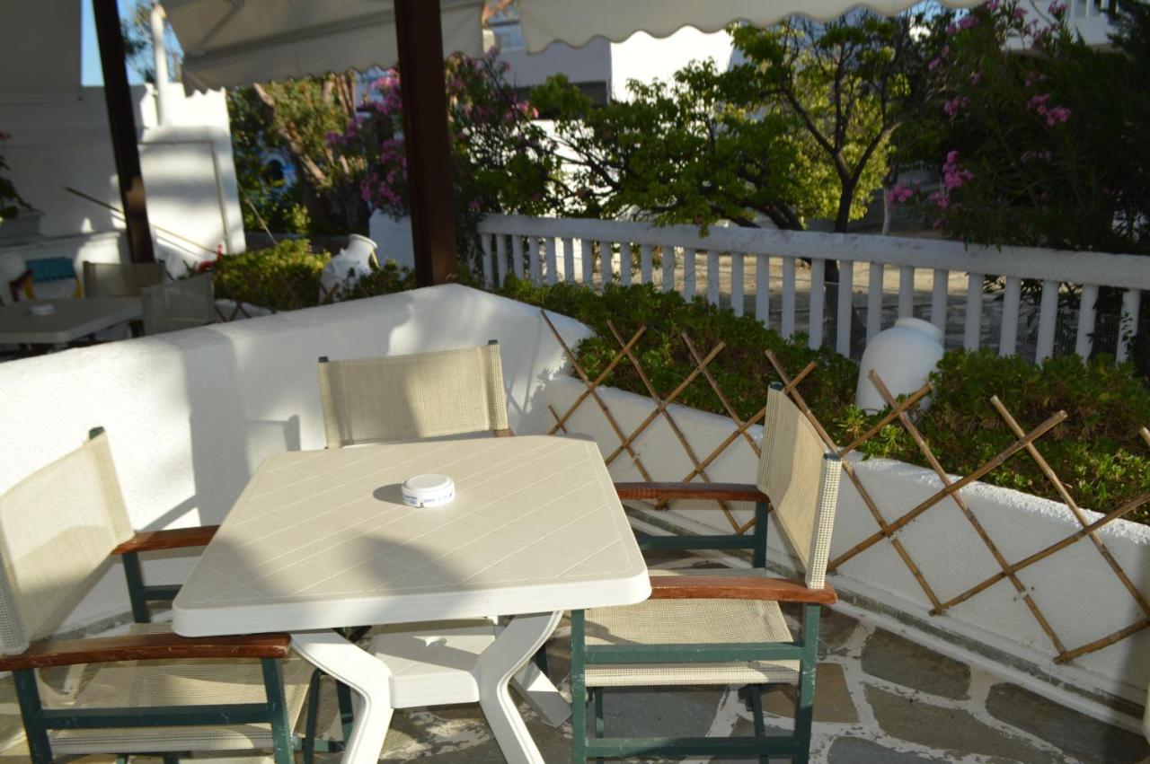Pergola Aparthotel Livádi Kültér fotó